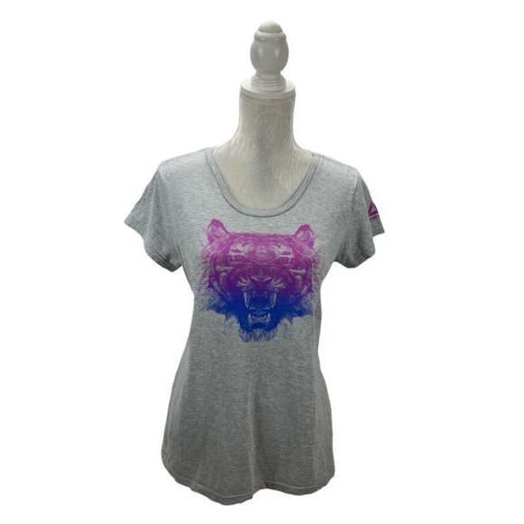 Reebok Tops - Reebok Athletic T-shirt Ombre Tiger Graphic XL